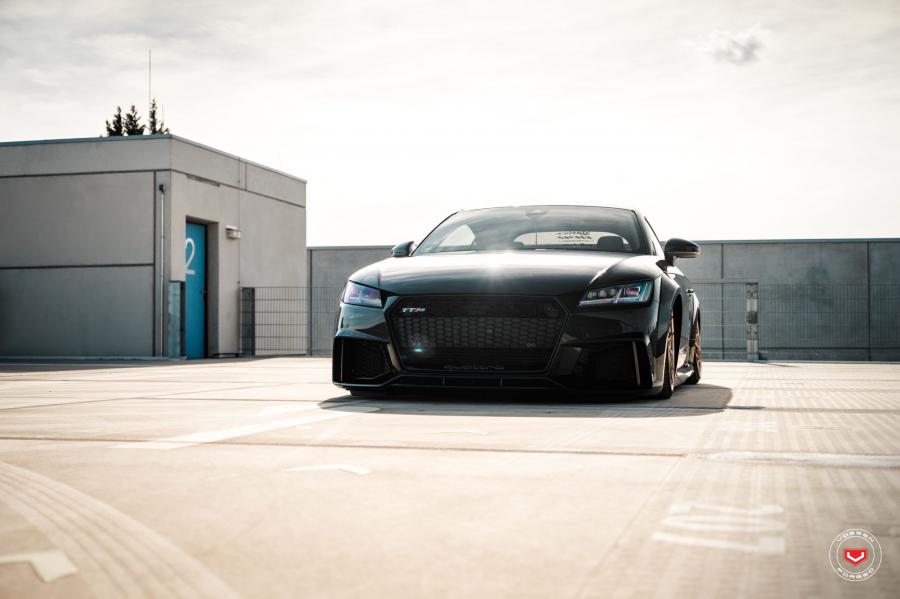 Audi TT RS on Vossen Wheels (M-X3) 2018 года  (фото 16 из 31)